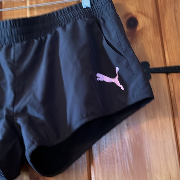 Puma Shorts - Picture 2 of 4